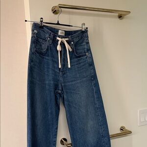 Women's Blue Jeans